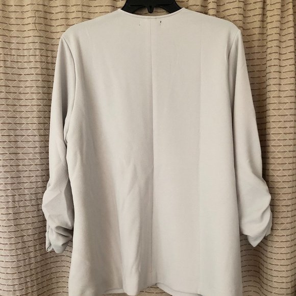 TORRID Waterfall Crepe Blazer Plus Size - Picture 3 of 4